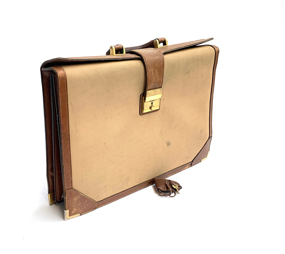 A vintage Gucci briefcase in canvas and leather, 42cm wide