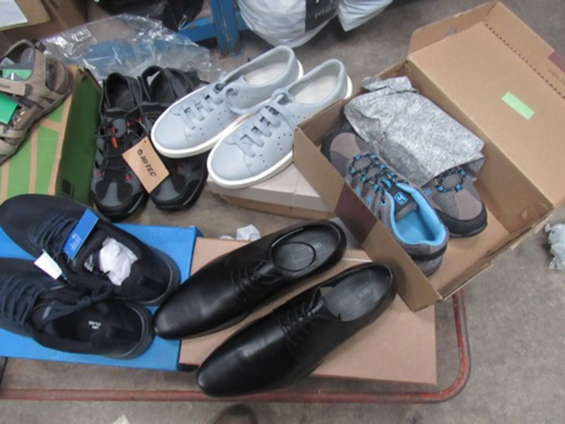 A quantity of adult/trainers and sandals including Camper, men's size 8, Asos Brogues, size 9 etc. - - Image 2 of 2