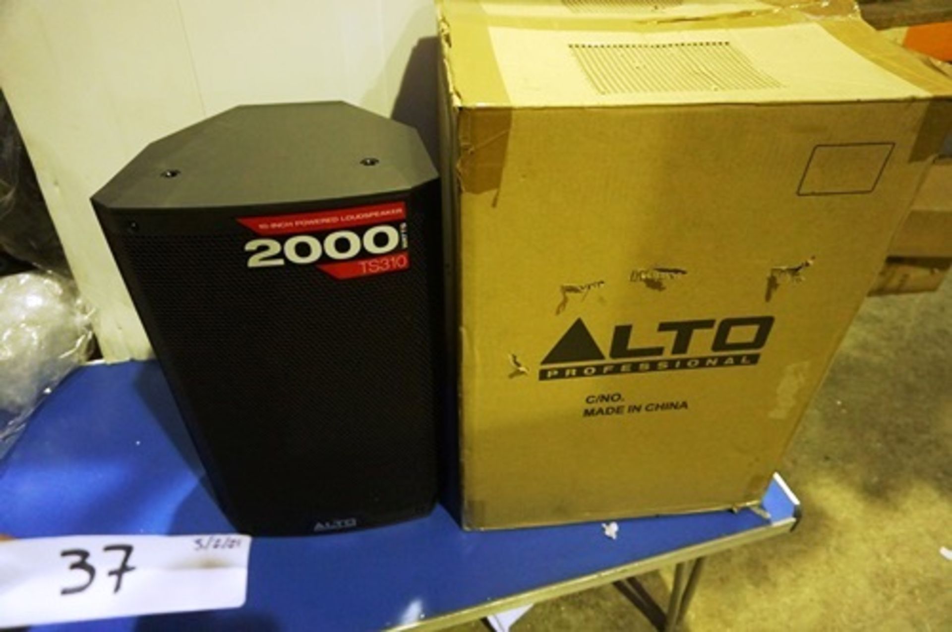 Alto Professional TS310 10 active full range speaker, 2000W - New (ES3)