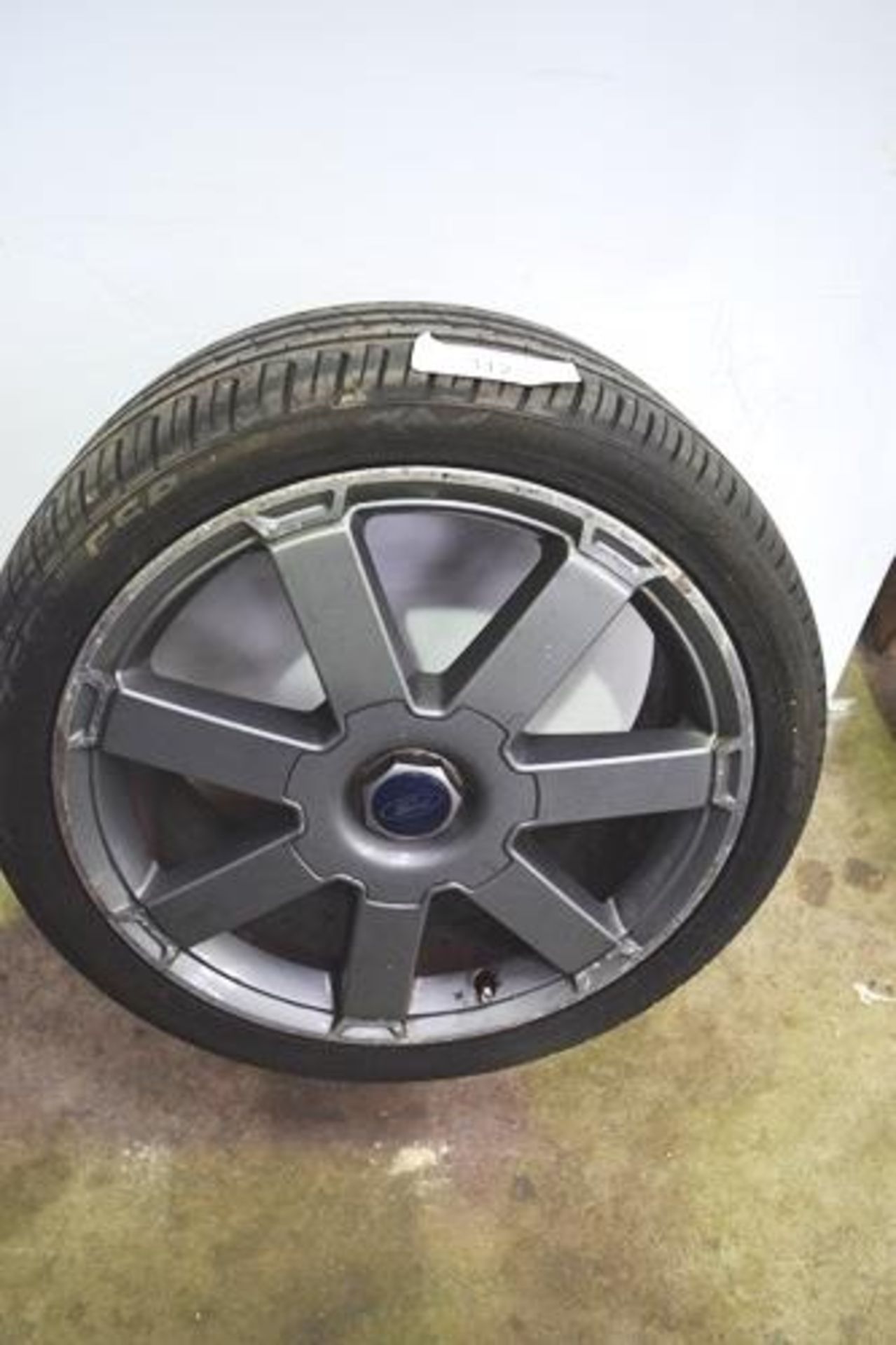 1 x Ford 5 stud alloy wheel fitted with Cooper Zeon C58 tyre, size 225/40R18 - Second-hand (GSend) - Image 2 of 3