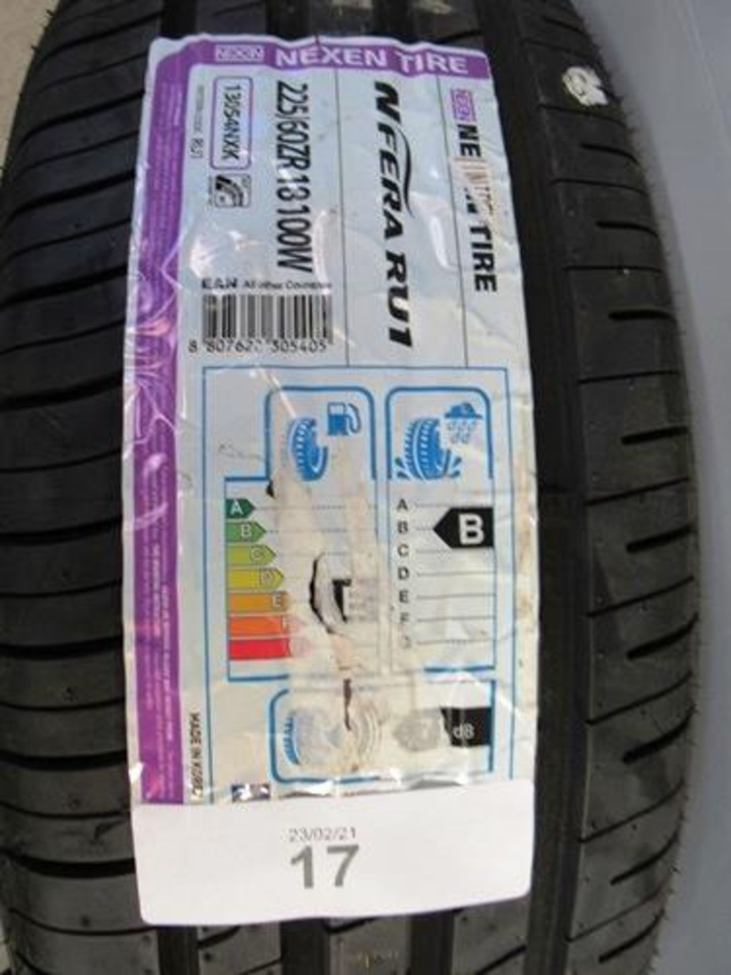 1 x Nexen N Fera RU1 tyre, size 225/60ZR18 100W - New with label (GS1)