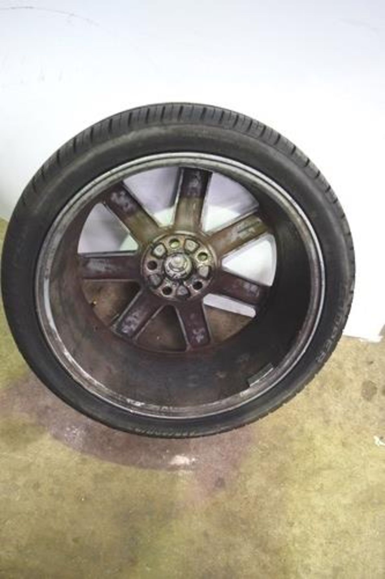 1 x Ford 5 stud alloy wheel fitted with Cooper Zeon C58 tyre, size 225/40R18 - Second-hand (GSend) - Image 3 of 3