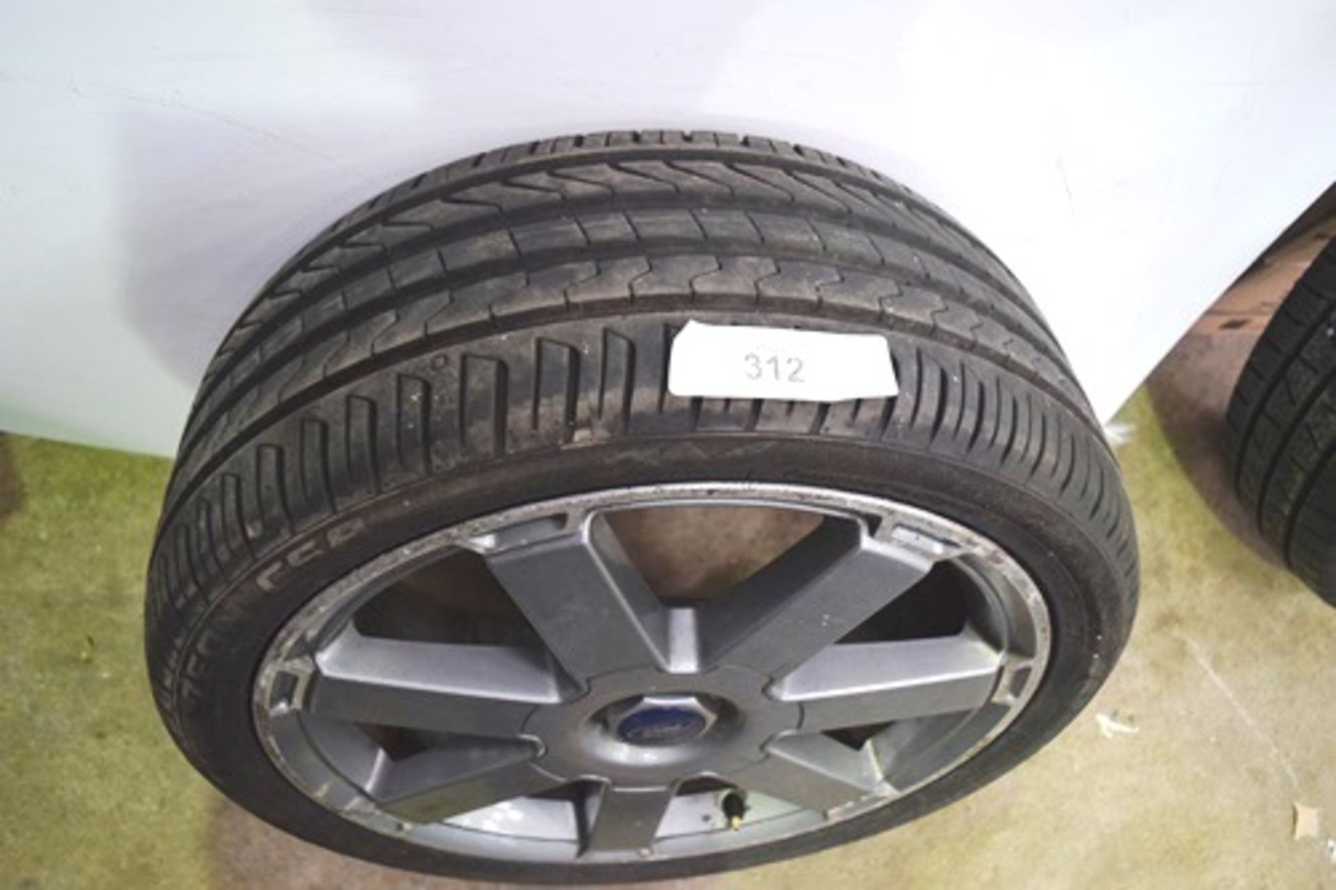 1 x Ford 5 stud alloy wheel fitted with Cooper Zeon C58 tyre, size 225/40R18 - Second-hand (GSend)
