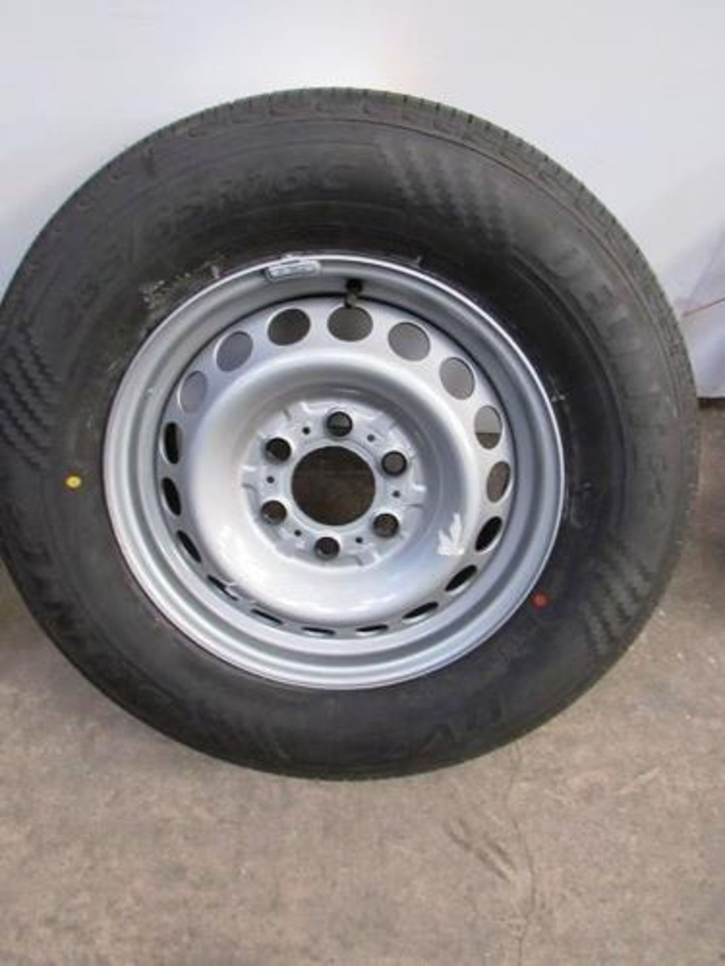 1 x Delinte DV2 115/1137 tyre, size 235/65R16C fitted on pressed steel 6 stud rim - New with - Image 2 of 2