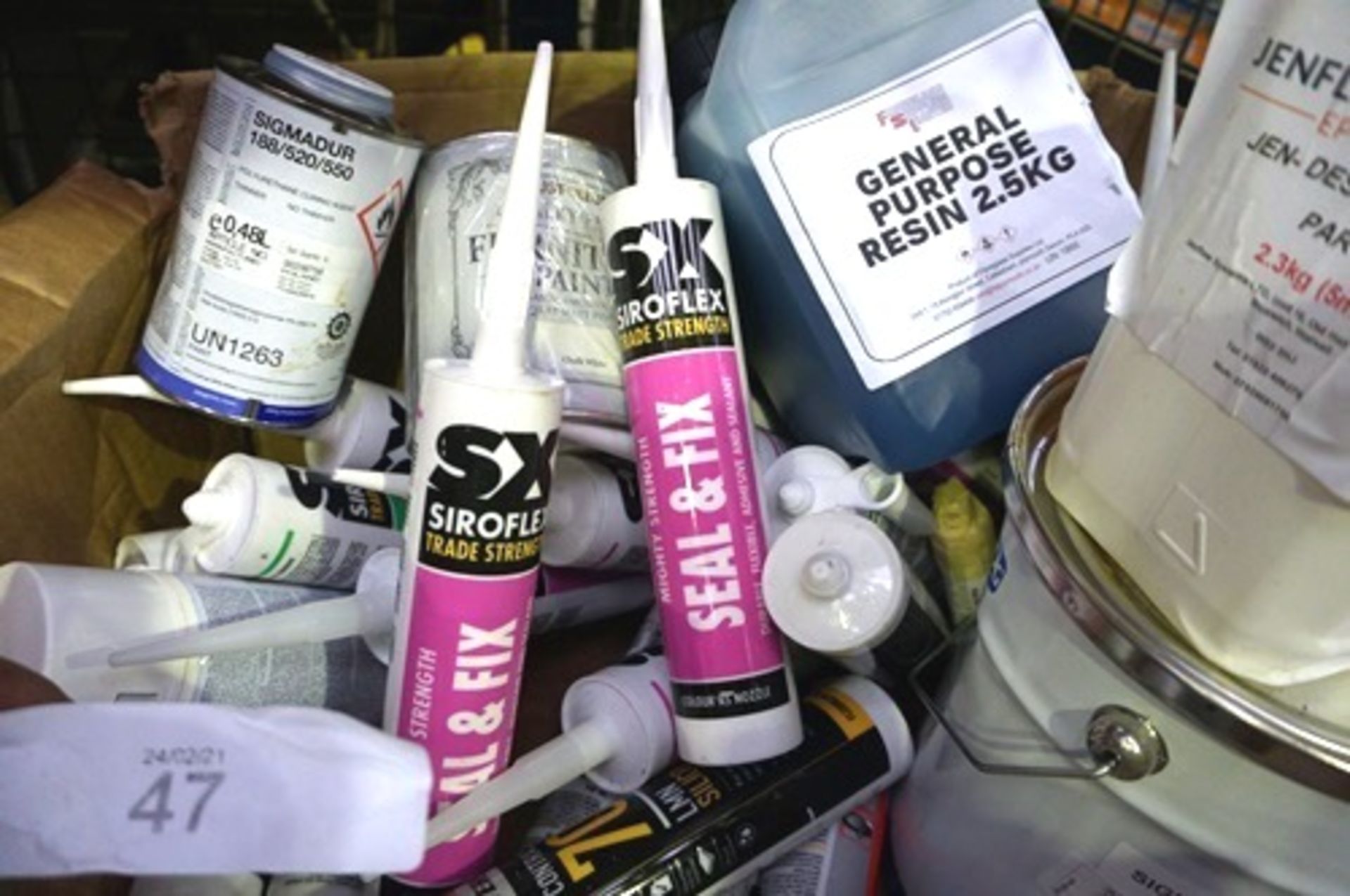 A selection of consumables including 2.5kg general purpose resin, Jenflow resin, parts A & B, - Image 4 of 5