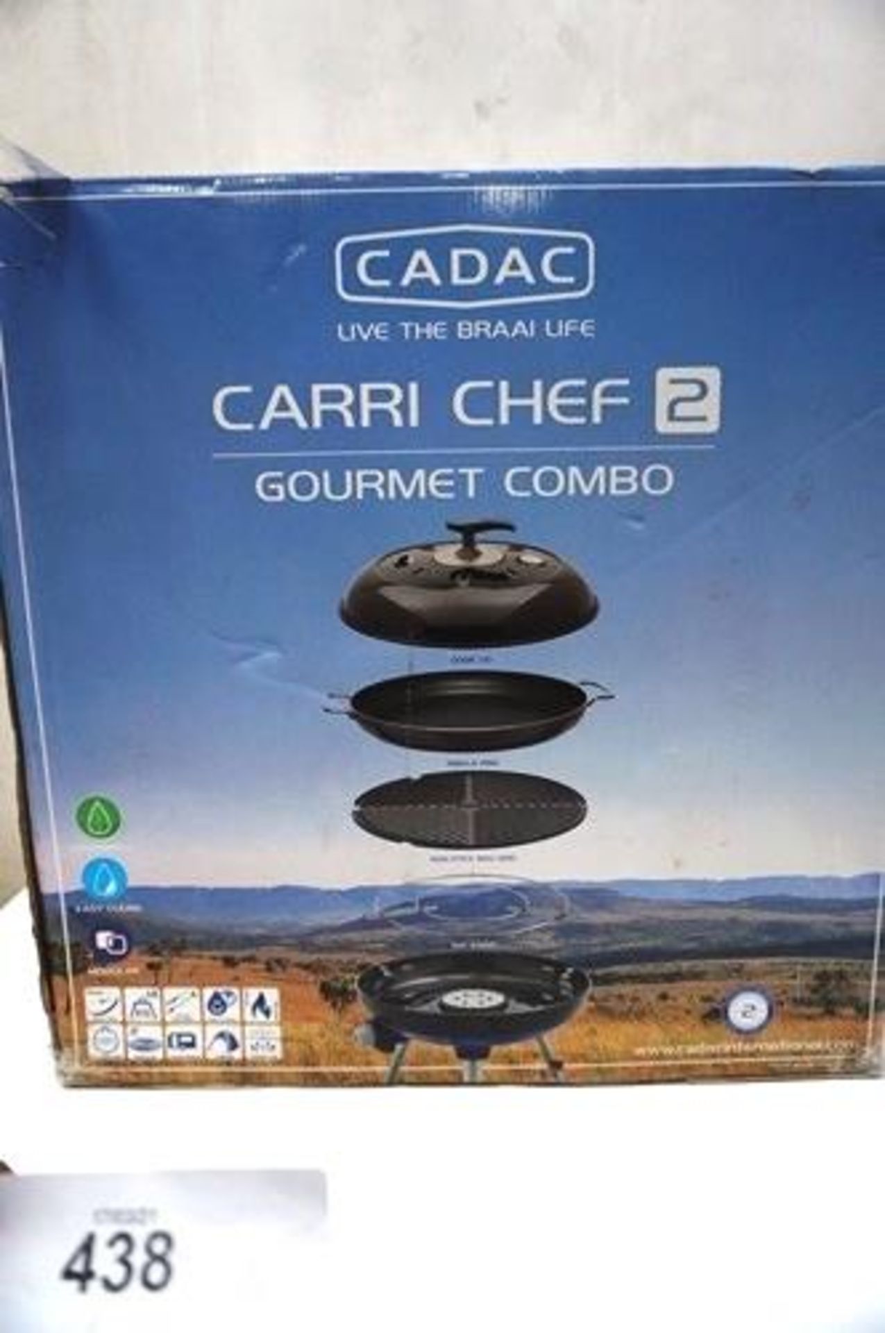 A Cadac Carri Chef Gourmet combo BBQ, gas powered, model 8910 - New in box (GS43) - Image 2 of 2