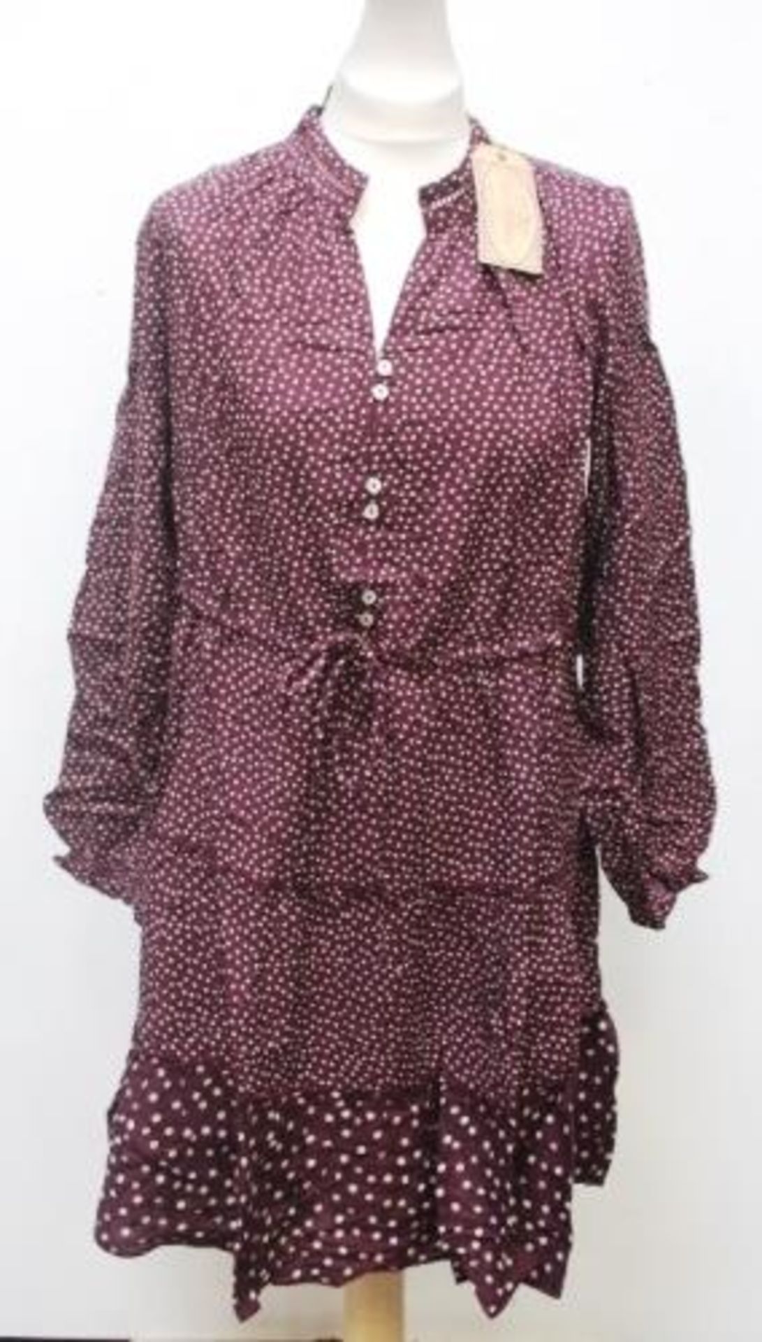 4 x Fat Face deep berry Meredith spot longline tops, and 1 x Ariana spot dress assorted sizes, - Image 3 of 3