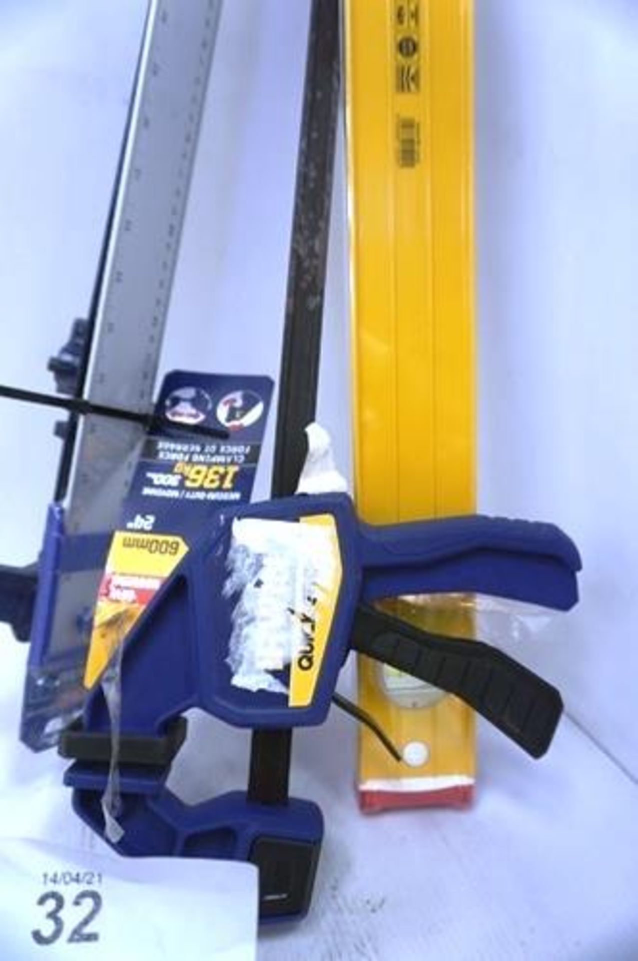 1 x Irwin 600mm Quick Grip clamp, missing rubber foot, 1 x Sealey 1200mm sash clamp, sash clamp with - Image 3 of 3