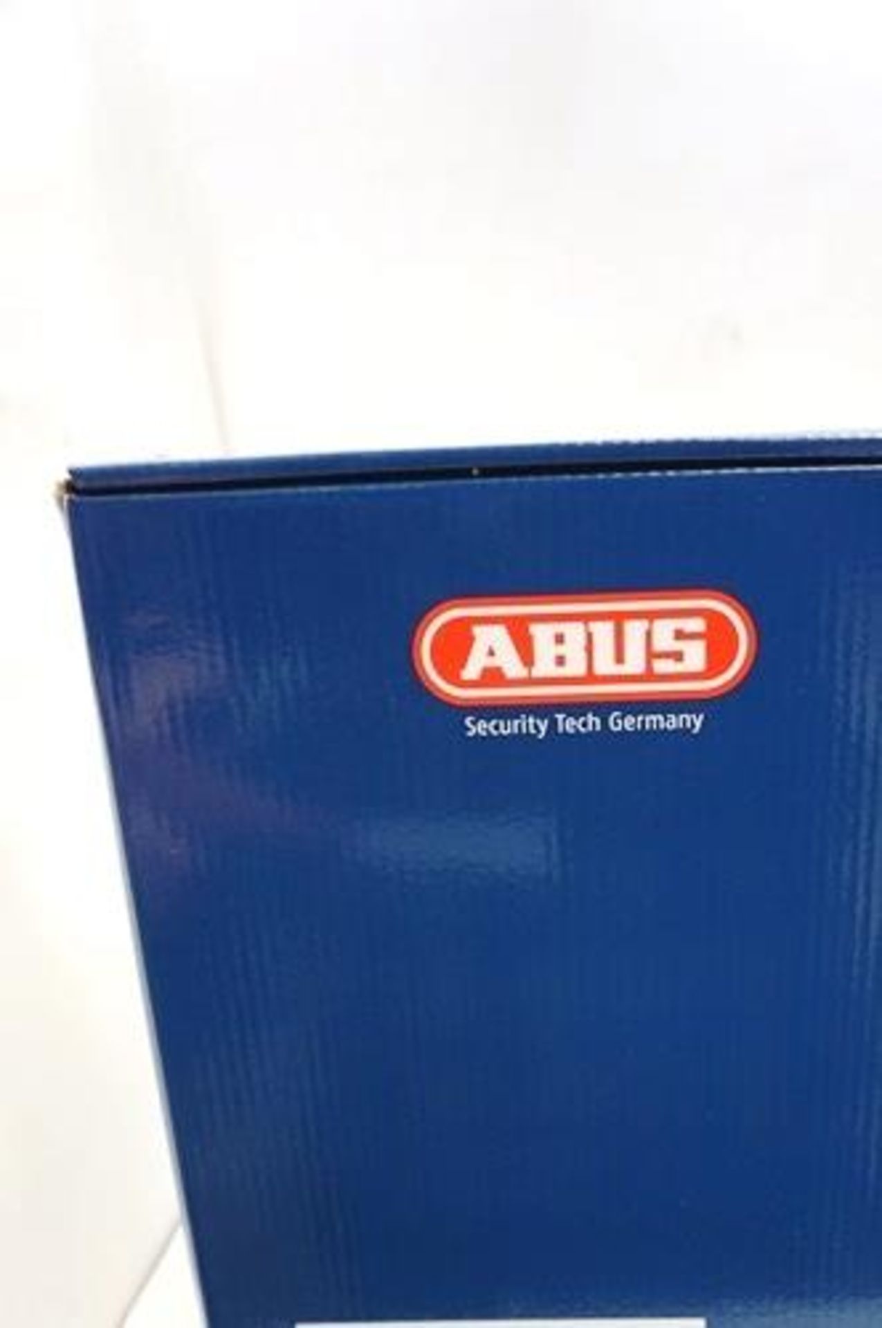 Abus Secvest touch wireless alarm system, model FUAA50500, control panel only - Sealed new in box ( - Image 2 of 2