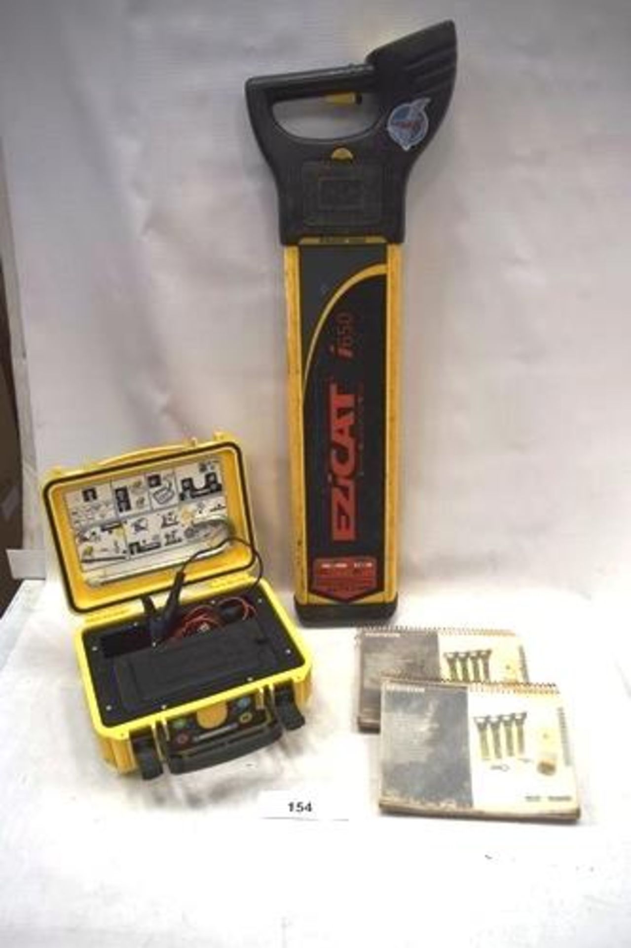 1 x Ezicat i650 cable avoidance tool and T100 signal generator - Second-hand (TC7)