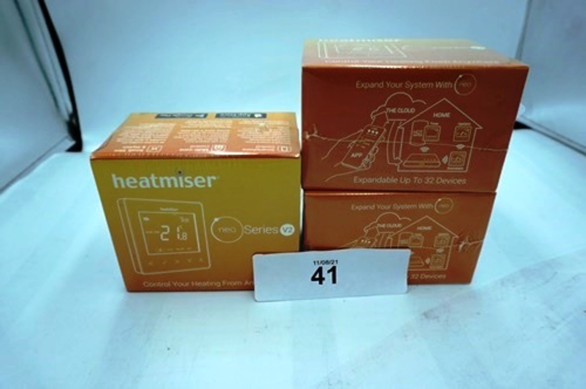 3 x Heatmiser Neo Series V2 wireless thermostat, model HC20090001 - Sealed new in box (C1)