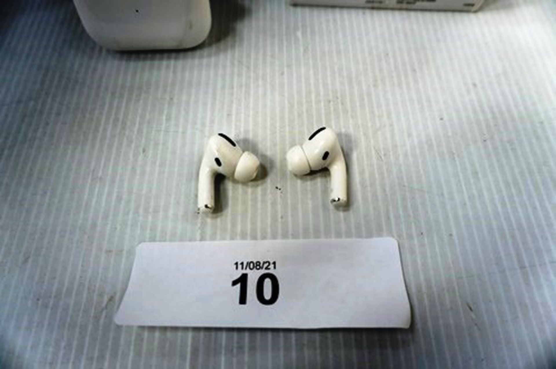 1 x pair of Apple Air Pod Pro headphones, refurbished with new wireless charging component 17/11/ - Image 2 of 2