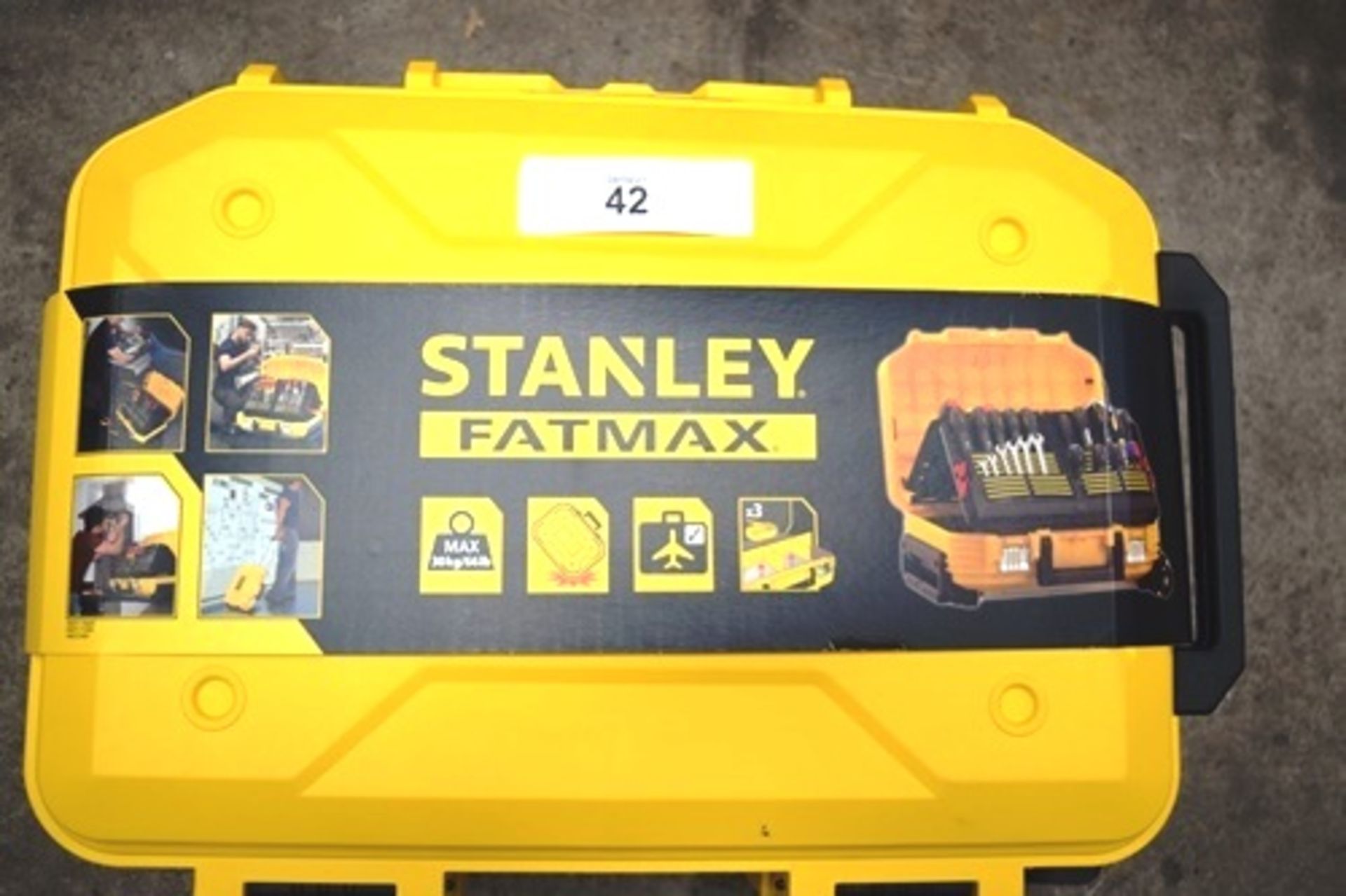 1 x Stanley Fatmax rolling tool case - Grade B (ES11)