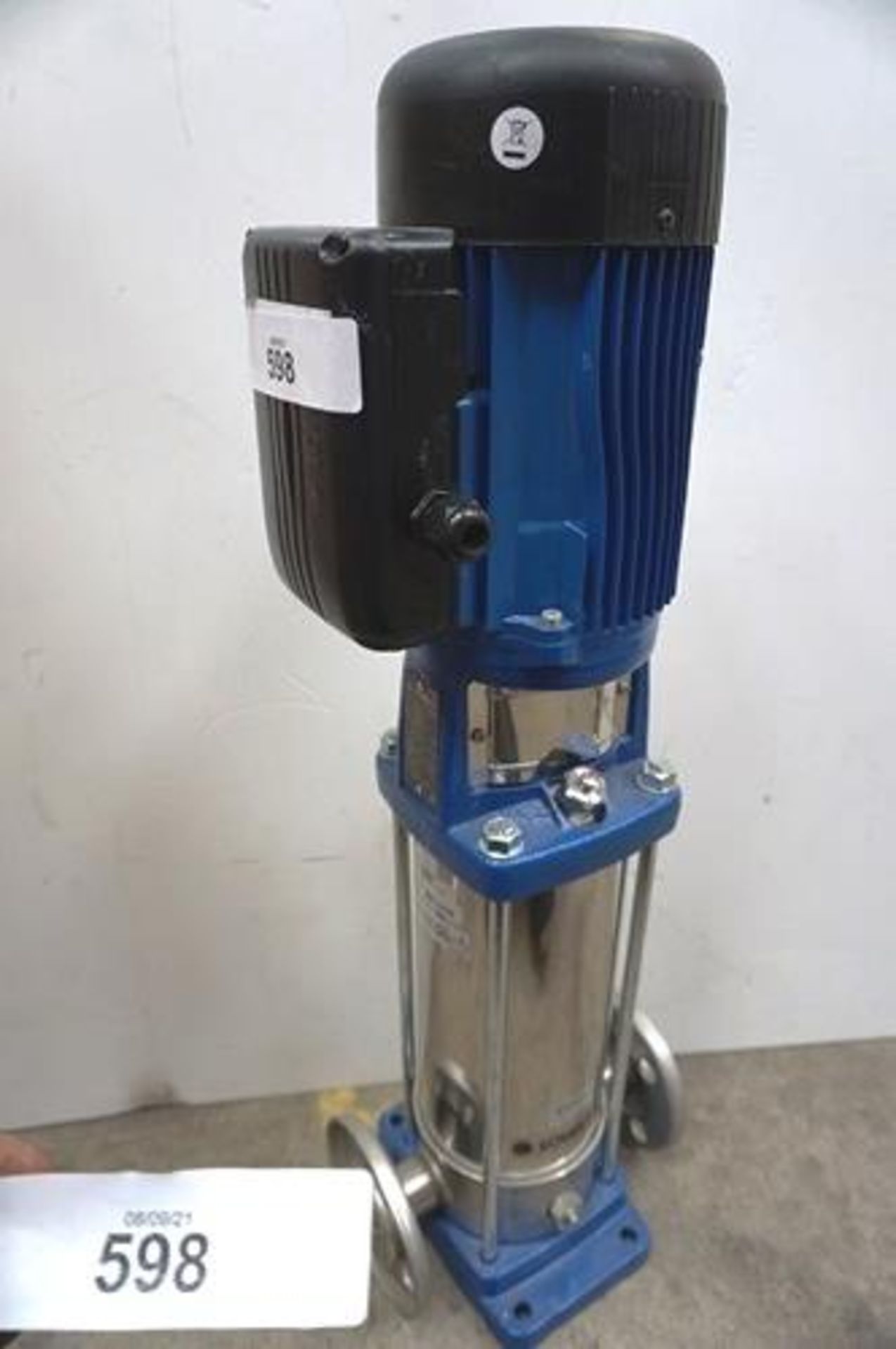 1 x Lowara water pump, model 5SV11F015M, 240V, 2.14kw (GS35C)