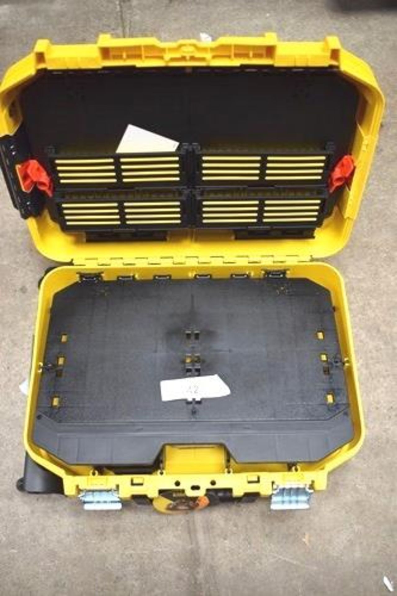 1 x Stanley Fatmax rolling tool case - Grade B (ES11) - Image 2 of 2