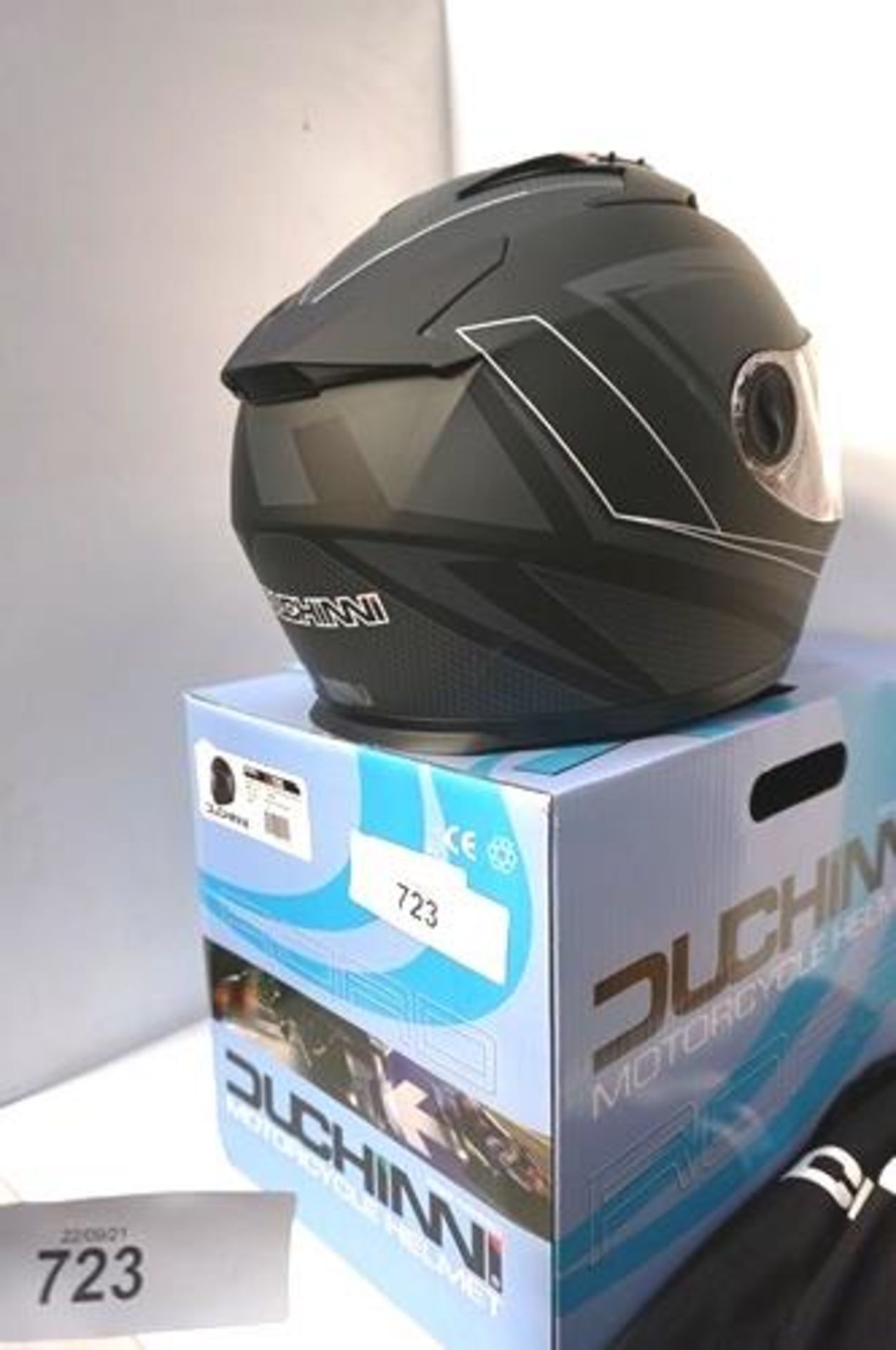 1 x Duchinni M black/gun motorcycle helmet, model D705, size LA - New in box (GS15) - Image 2 of 2
