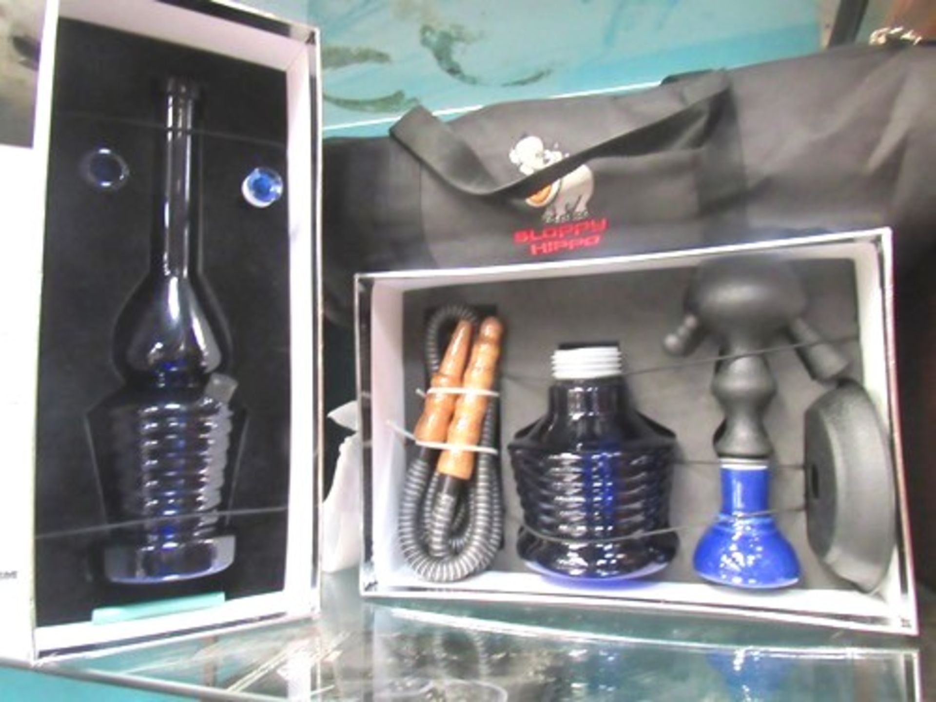 1 x Sloppy Hippo Bristol blue glass hookah pipe with carry case - New in box (C7B)