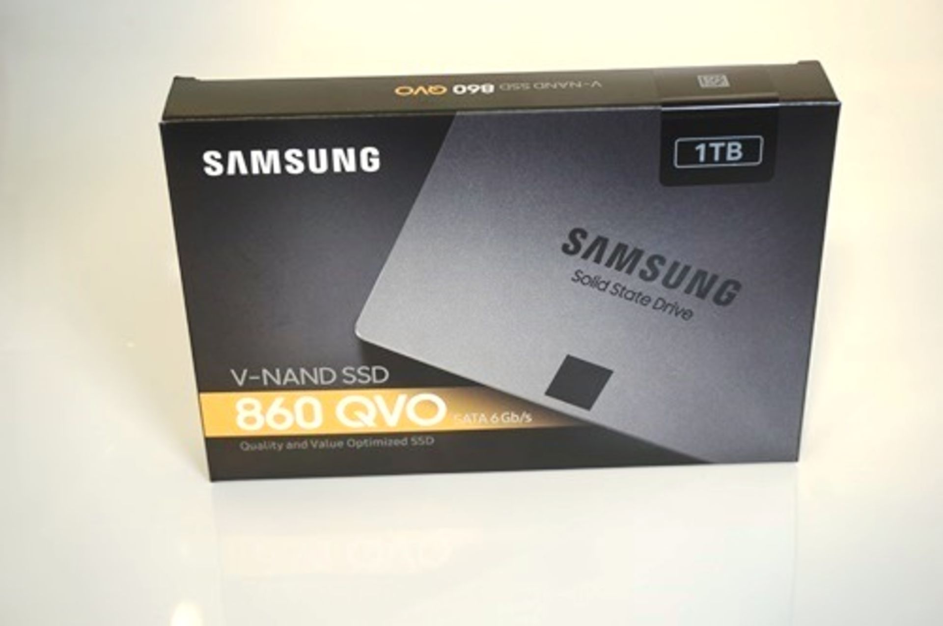 1 x Samsung V-Nand SSD 1TB Sata hard drive, model MZ-76Q1TO - Sealed new in box (FC2)