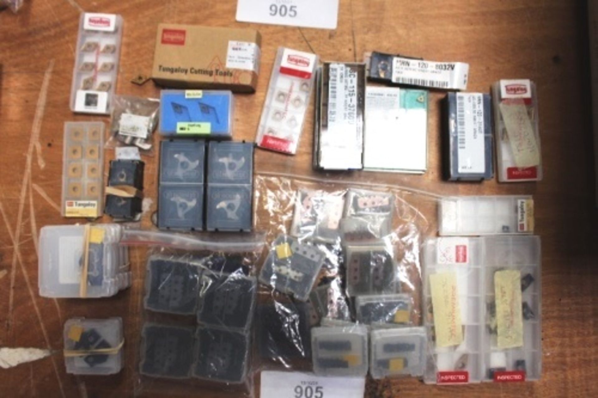 A selection of assorted inserts - Grade B (SW9)