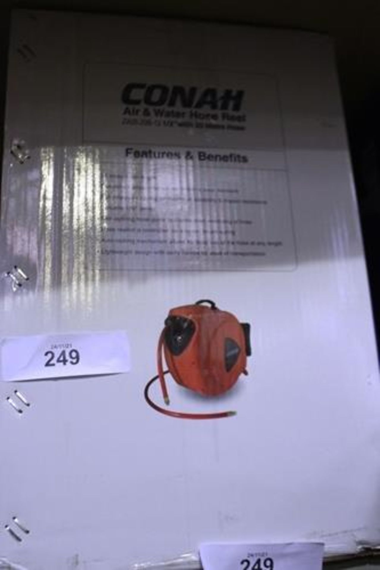 1 x Conah air and water hose reel, 1/2" fitting with 20m hose - New in box (GS10)