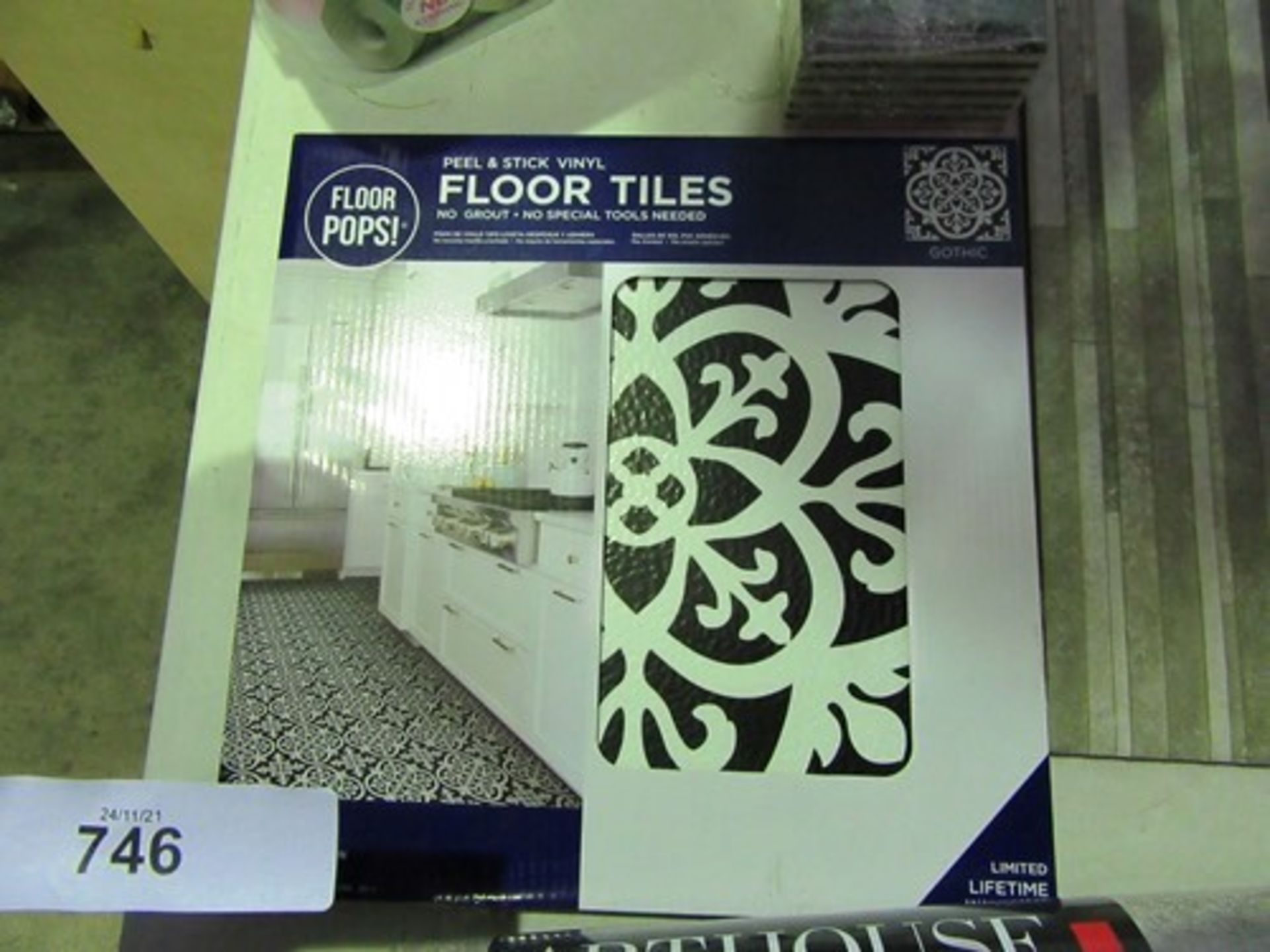 A selection of wallpaper, tiles, stick vinyl tiles, adhesive etc - New (GS26) - Image 4 of 6