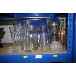 A small quantity of glassware