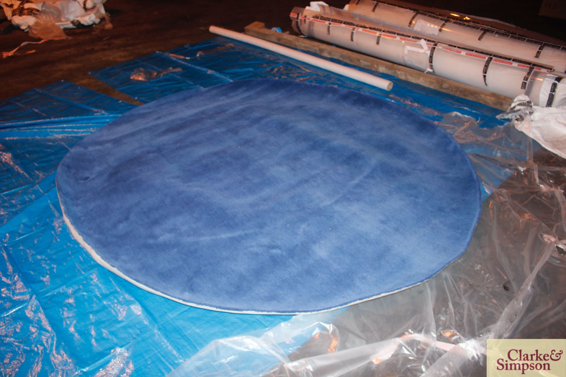 250cm circular blue 100% Indian wool rug (C5). - Image 3 of 5