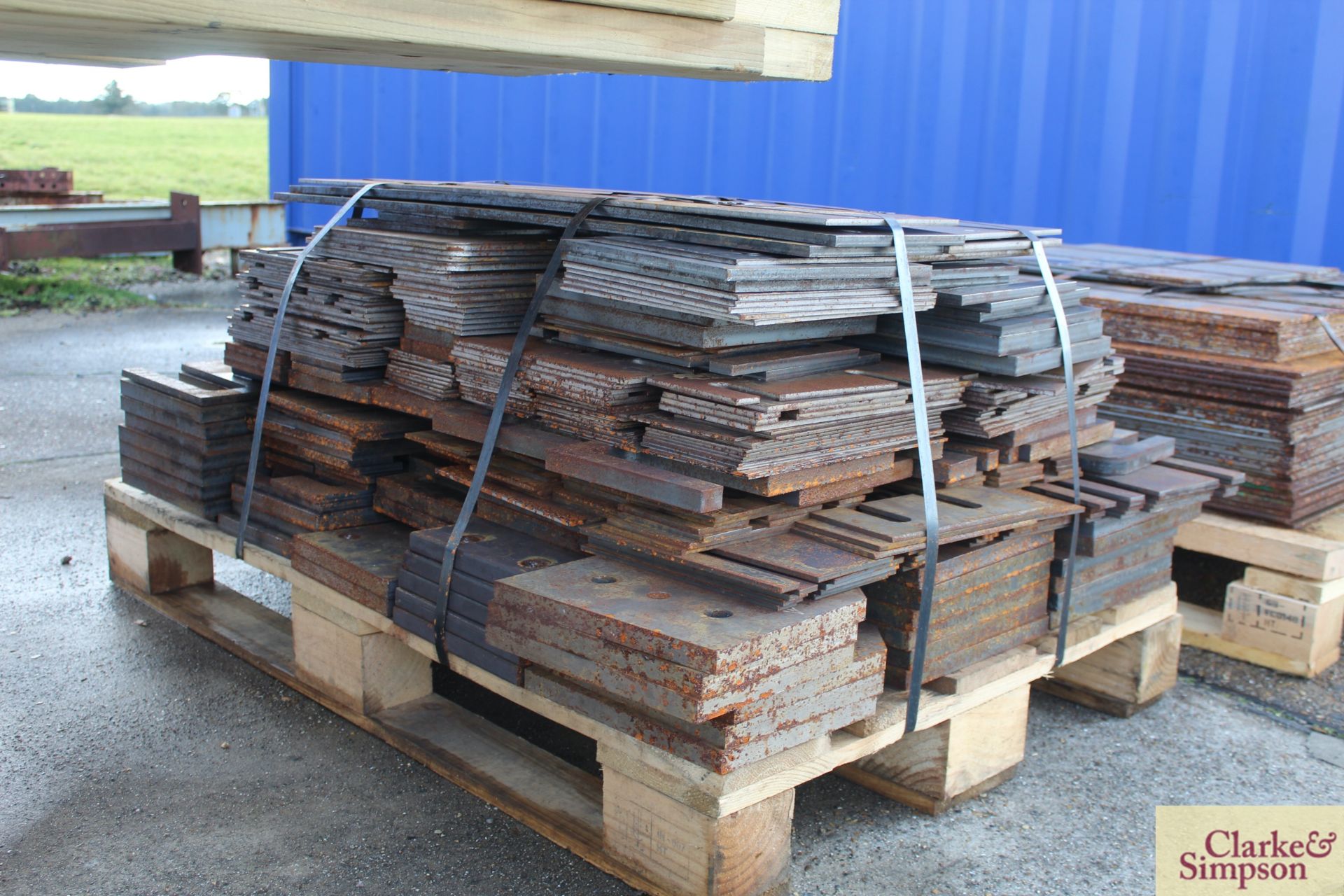 A large quantity of profile cut steel. - Image 2 of 4