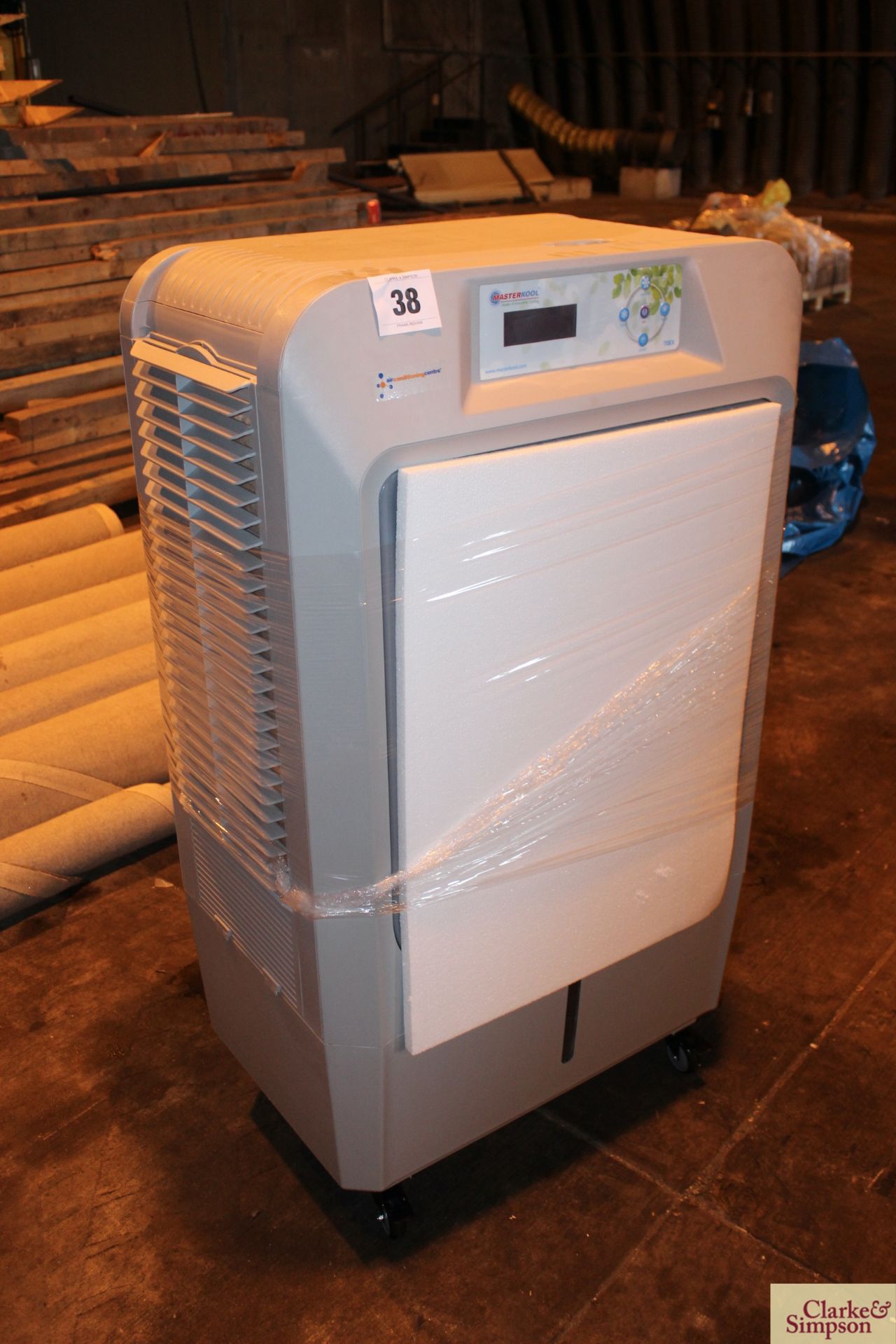 MasterKool iKool mobile air cooler. Model MIK-70EX. 2019. Minor damage to side and rear. Click - Image 2 of 6