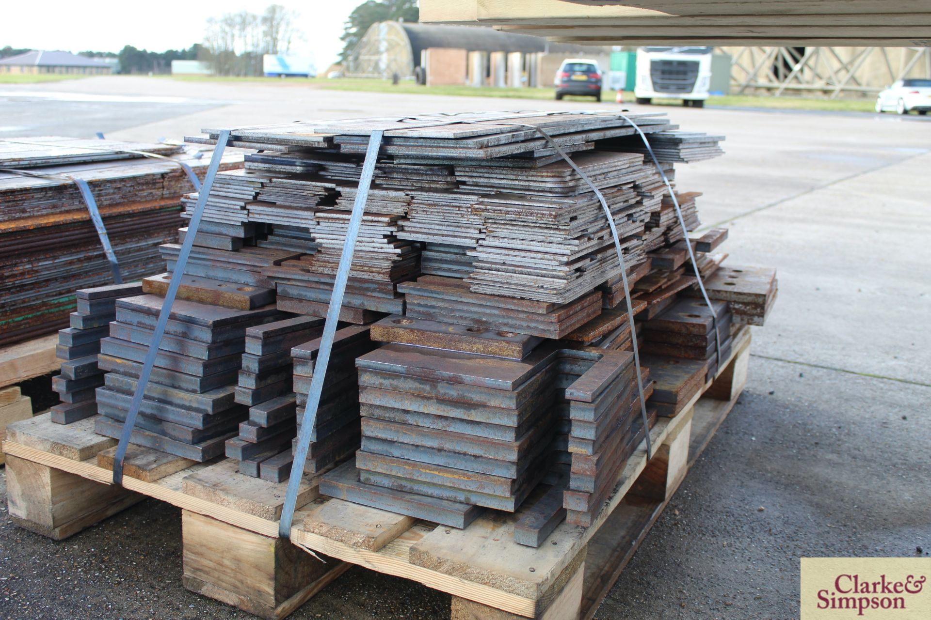 A large quantity of profile cut steel. - Image 4 of 4