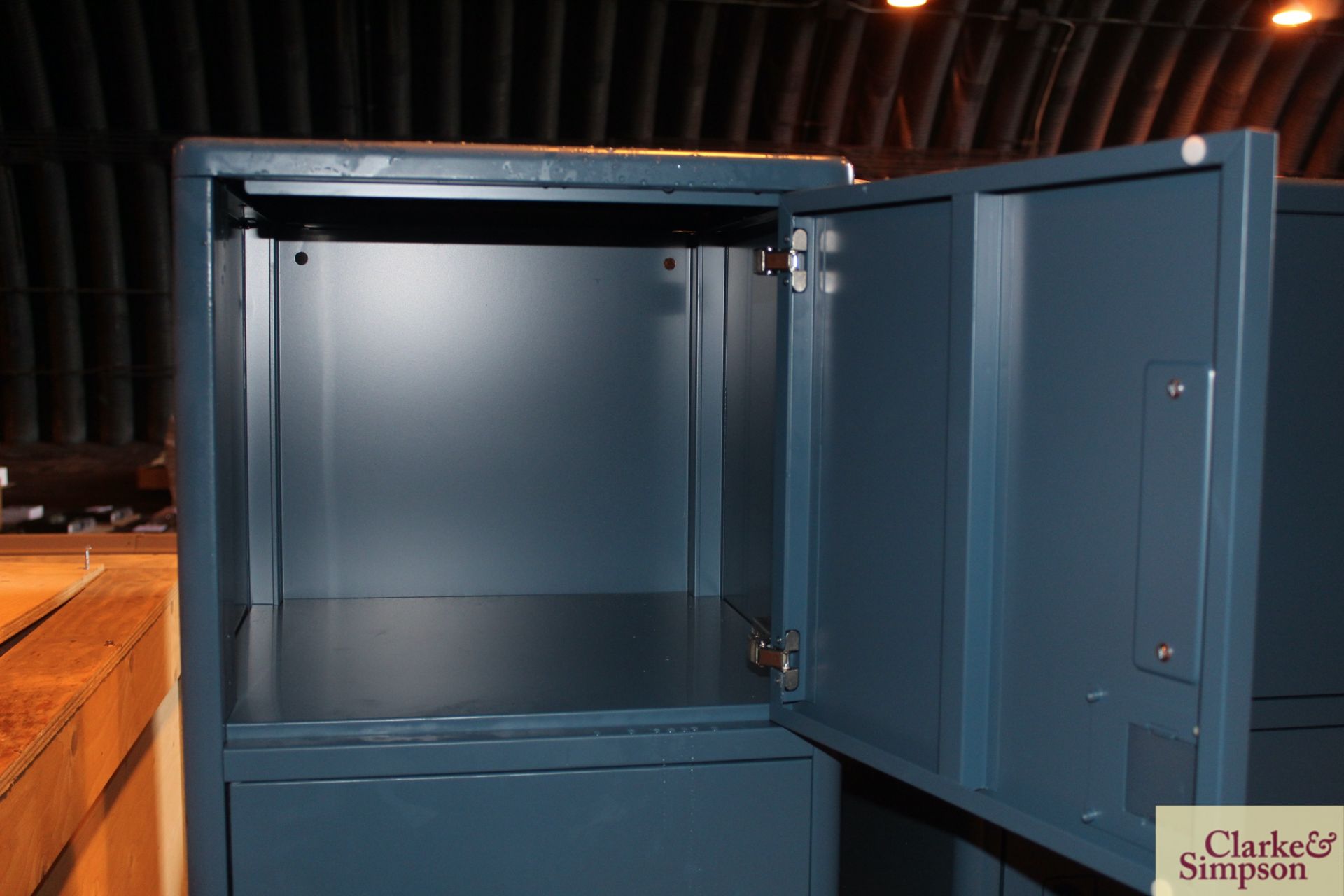 2x 4 unit locker/ filing cabinets. - Image 2 of 3