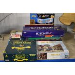 A quantity of board games, jigsaw puzzles etc.