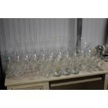 A quantity of various glassware