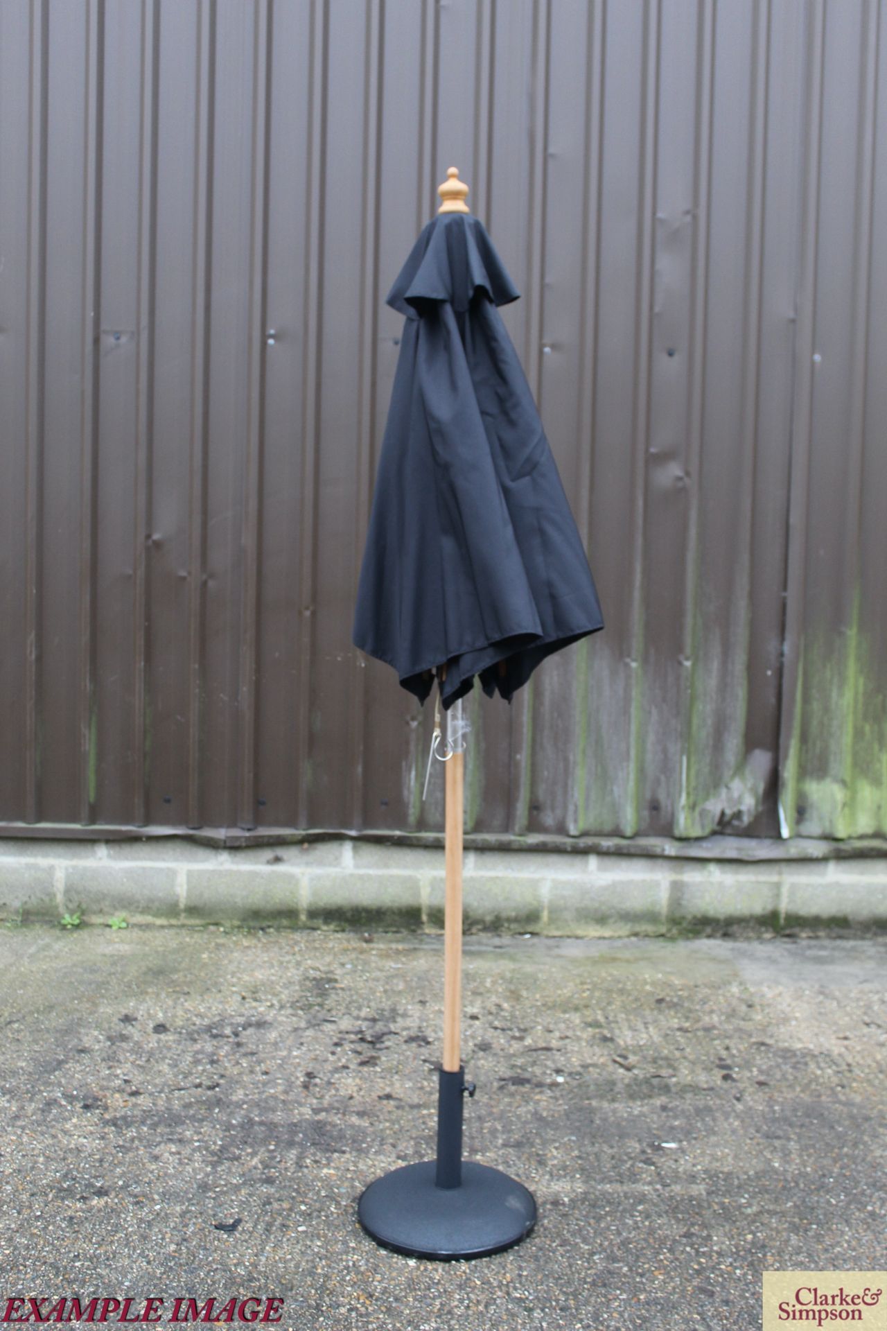 5x Sturdi 2m black parasols. No bases.