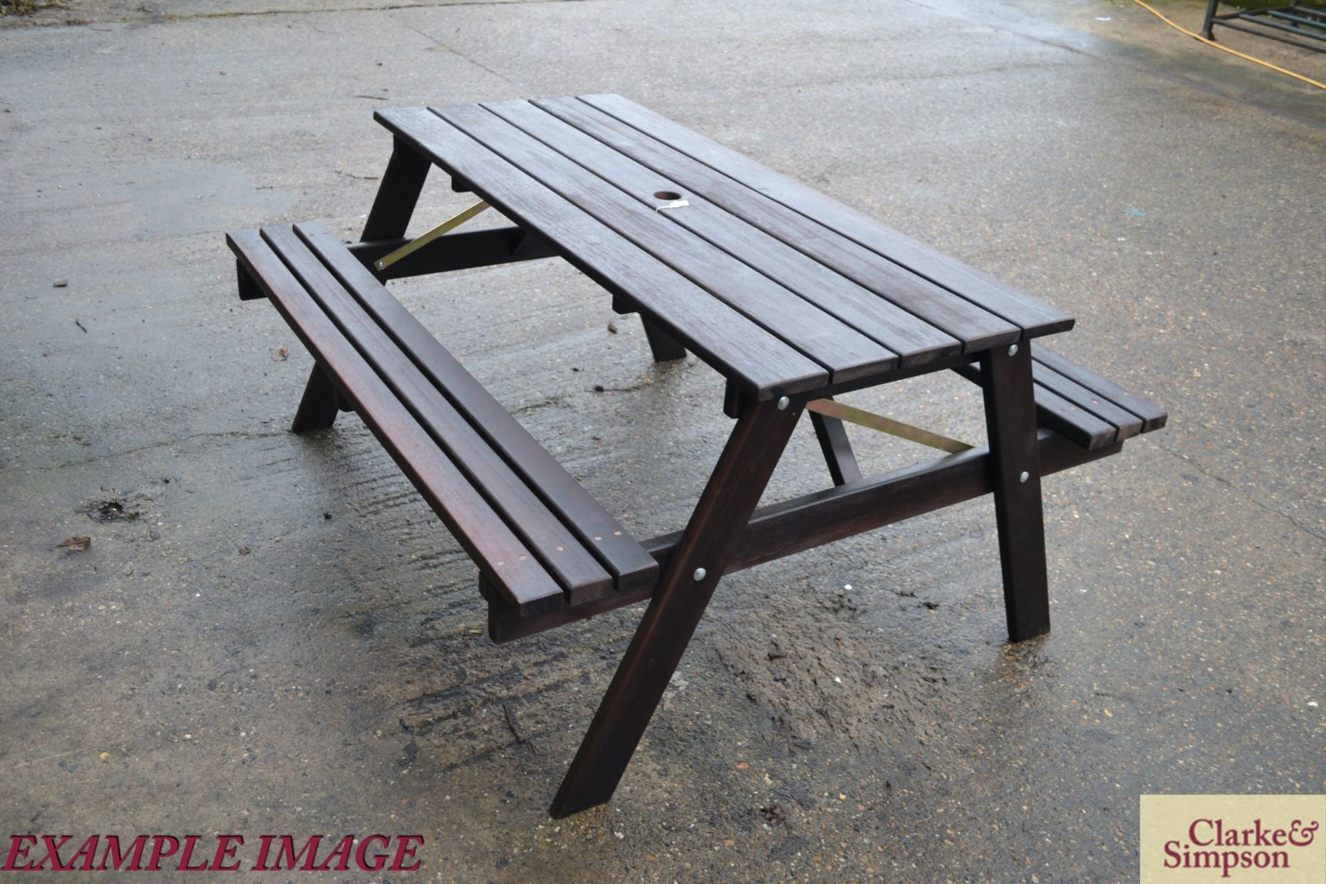 10x stained Eucalyptus 1.5m 6 seater picnic bench. - Image 5 of 6