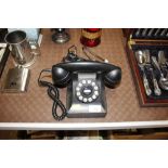 A vintage style telephone