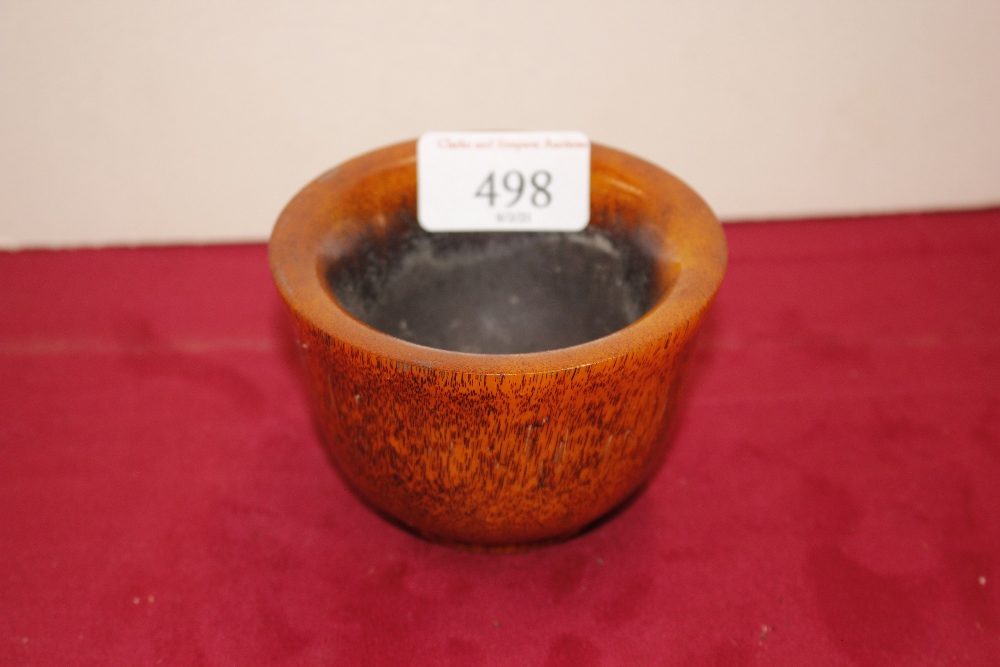 An oriental simulated horn bowl