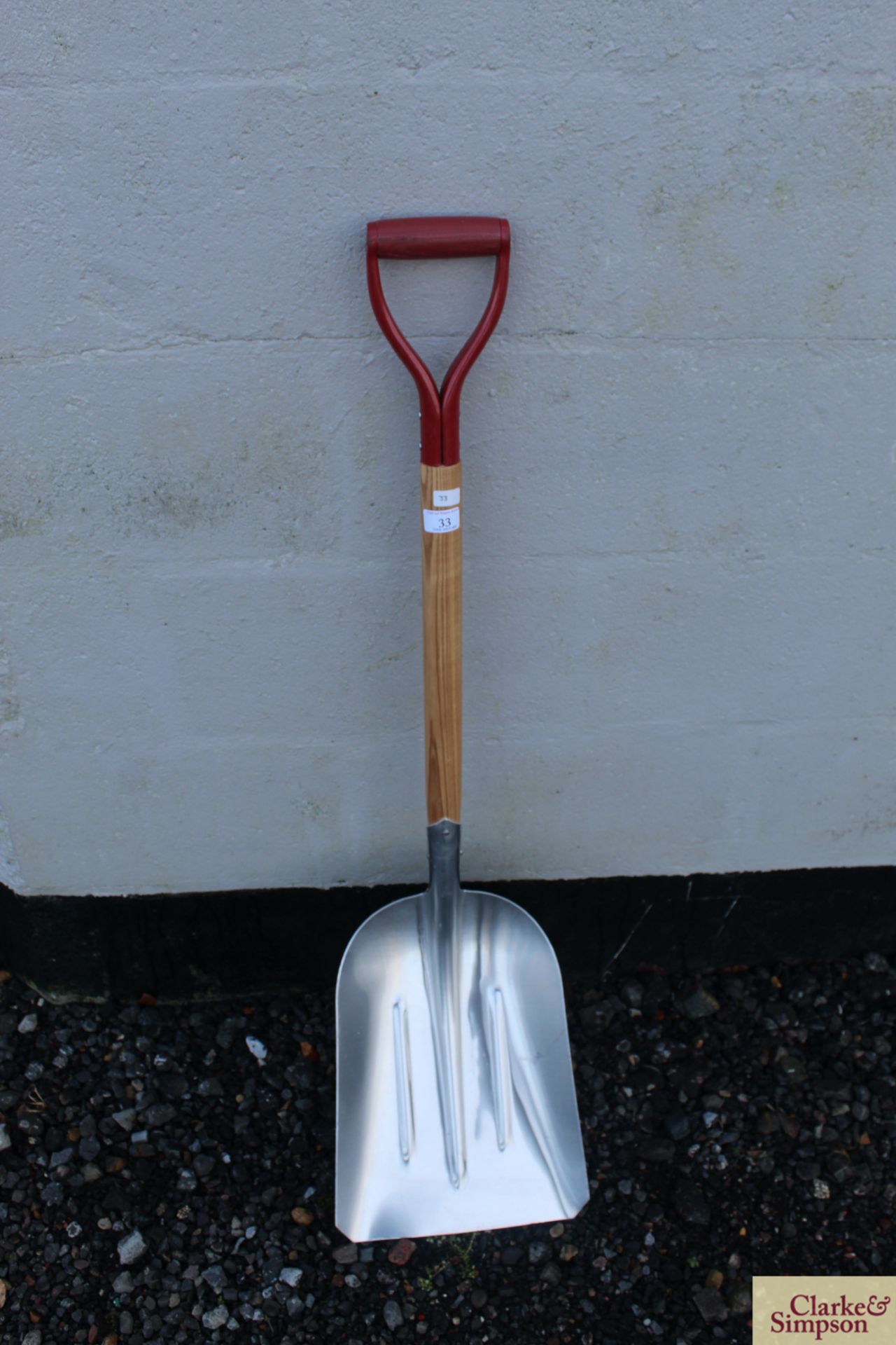 Aluminium shovel.*