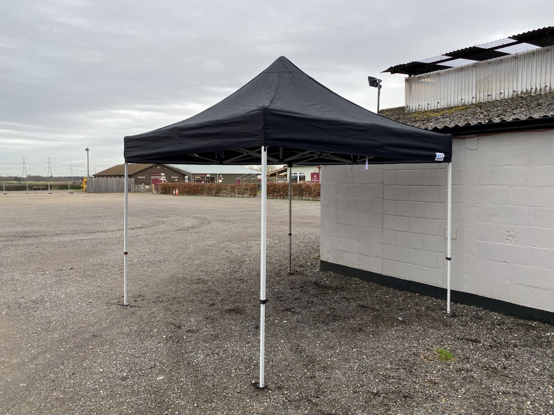 Instant Awnings 3mx3m pop-up gazebo with sides. - Image 8 of 11