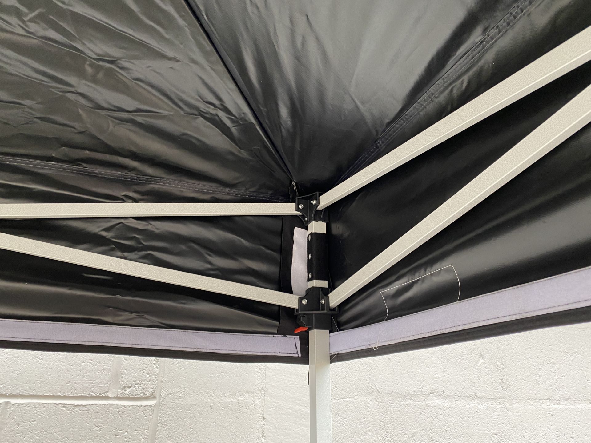 Instant Awnings 3mx3m pop-up gazebo with sides. - Image 10 of 11