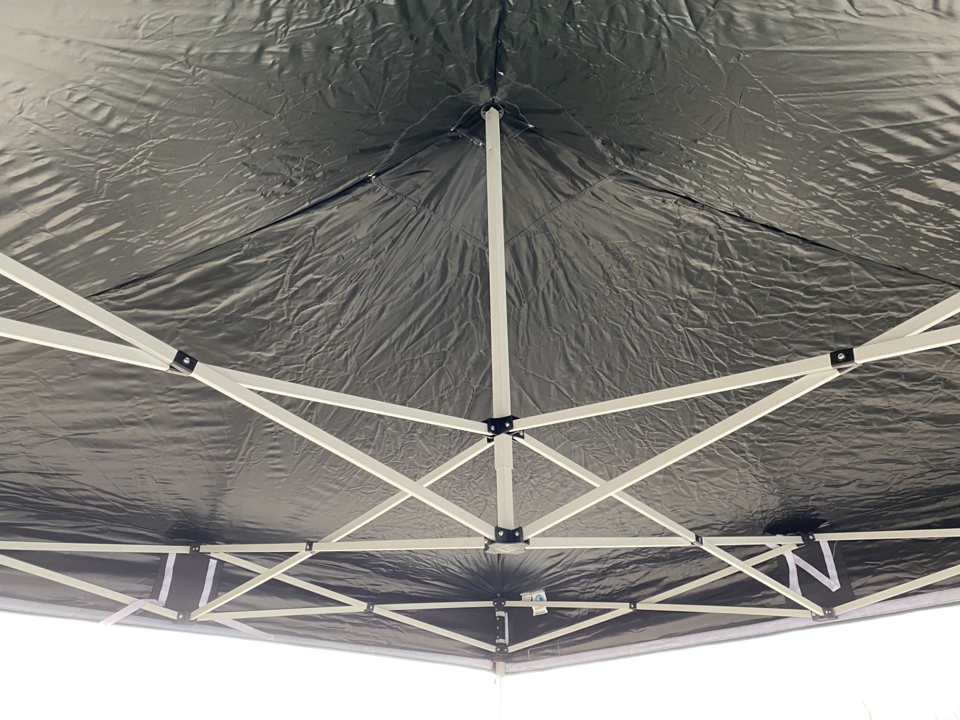 Instant Awnings 3mx3m pop-up gazebo with sides. - Image 11 of 11