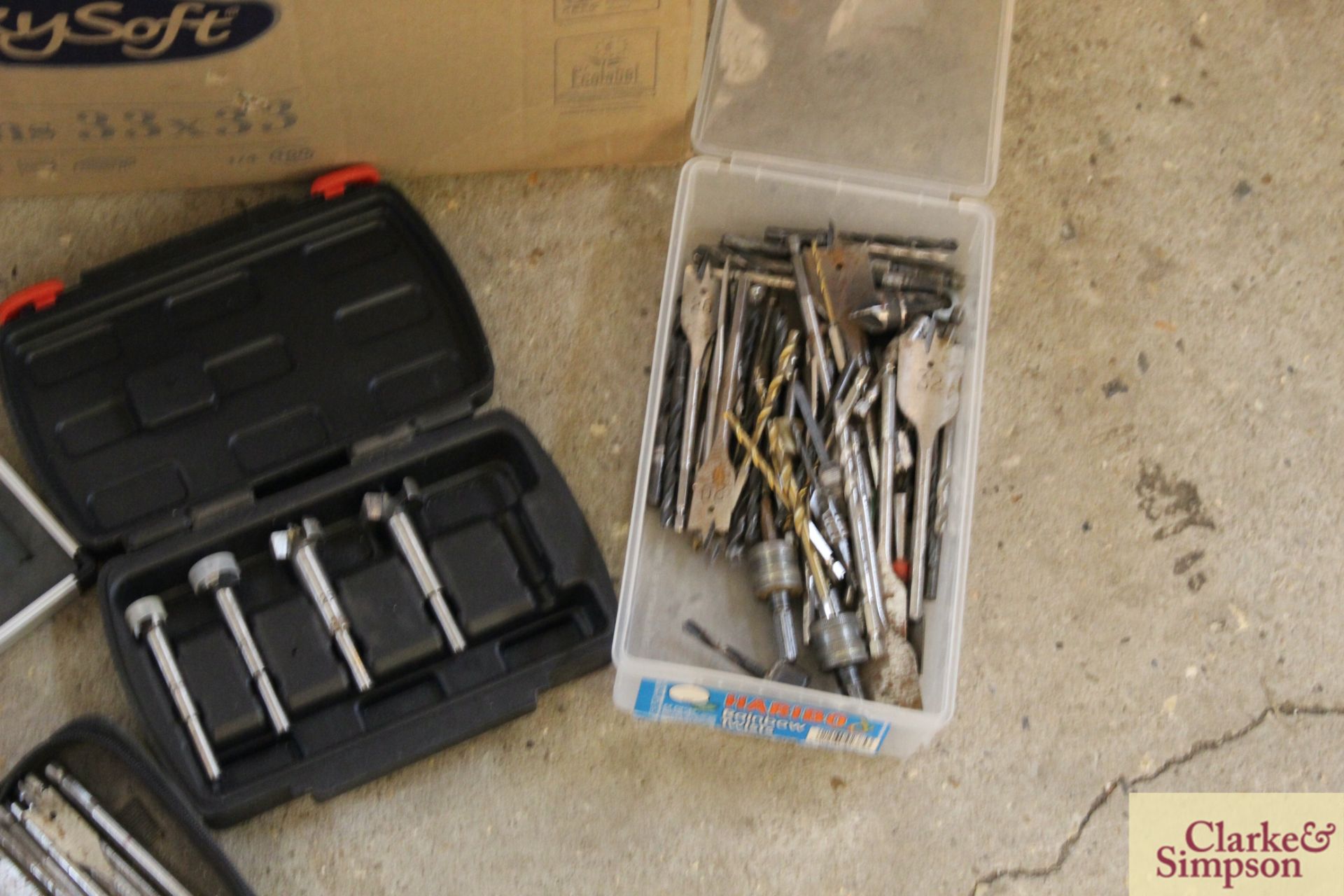 Box containing various spanners, drill bits, hand tools etc. - Image 4 of 4