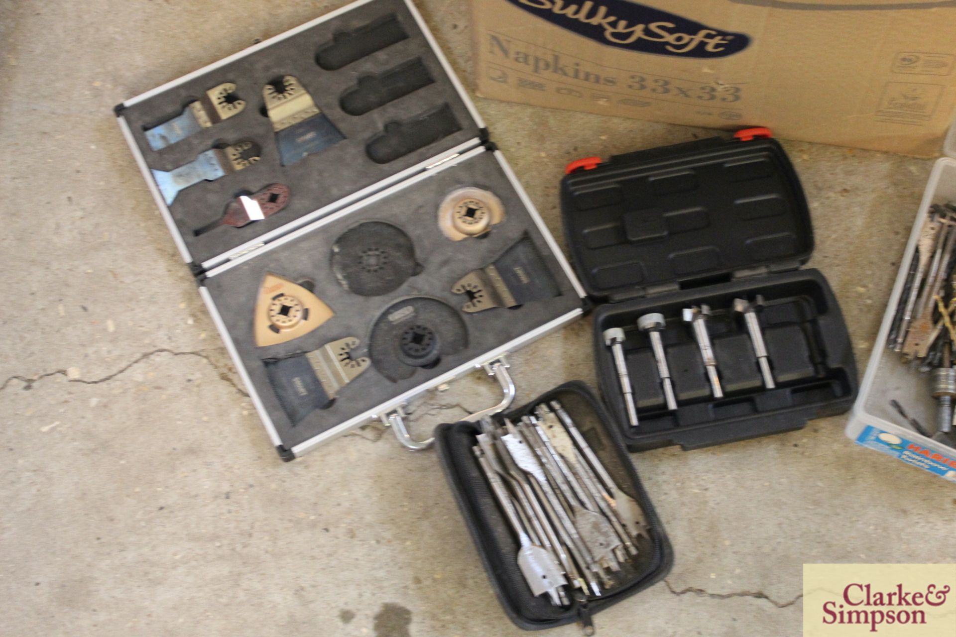Box containing various spanners, drill bits, hand tools etc. - Image 3 of 4