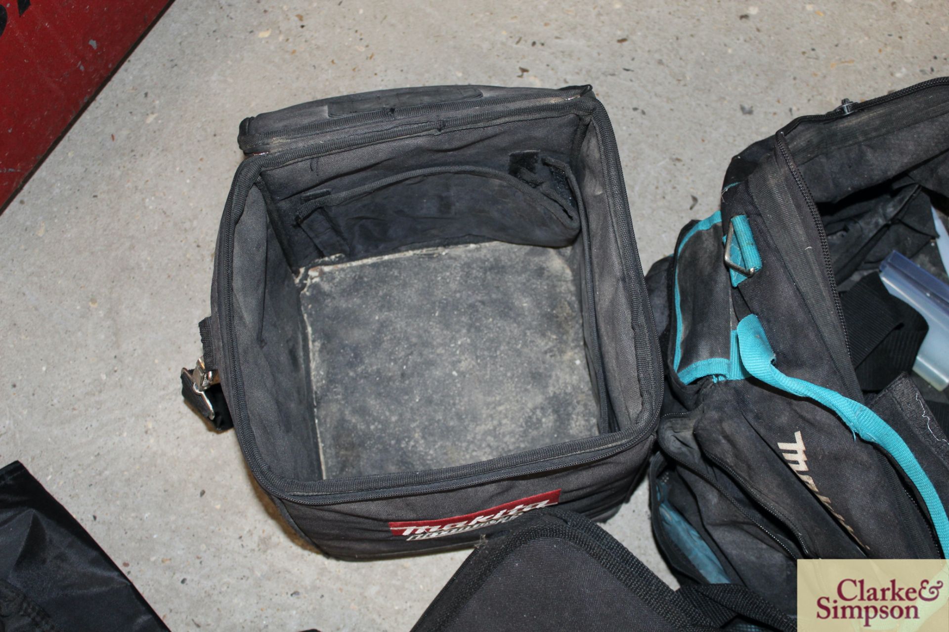 Various tool bags etc to include Makita. - Image 3 of 3