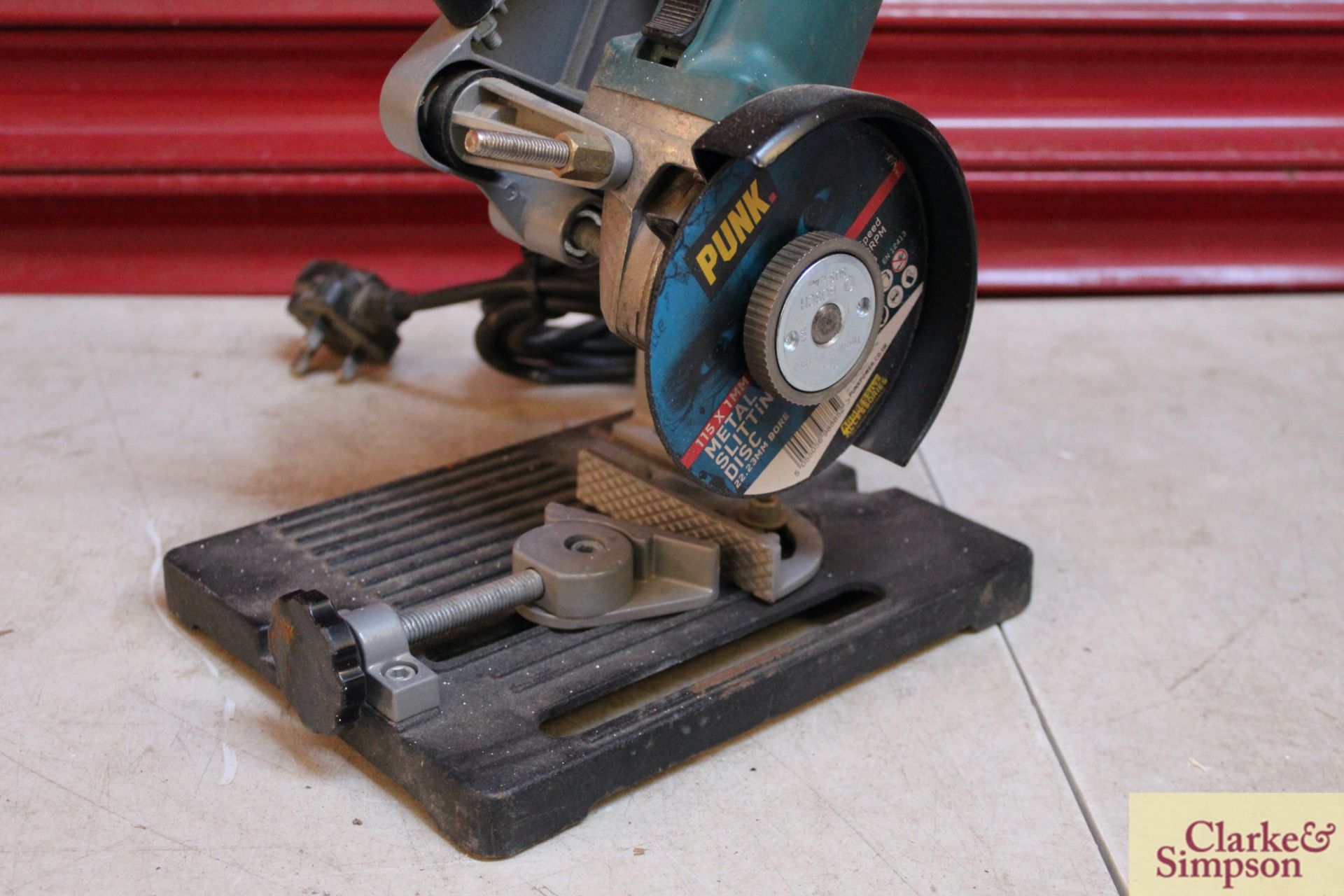 Makita 9557NB 240V 4½" grinder with chop saw stand. - Image 3 of 4