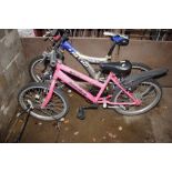 An Emmelle pink girls cycle