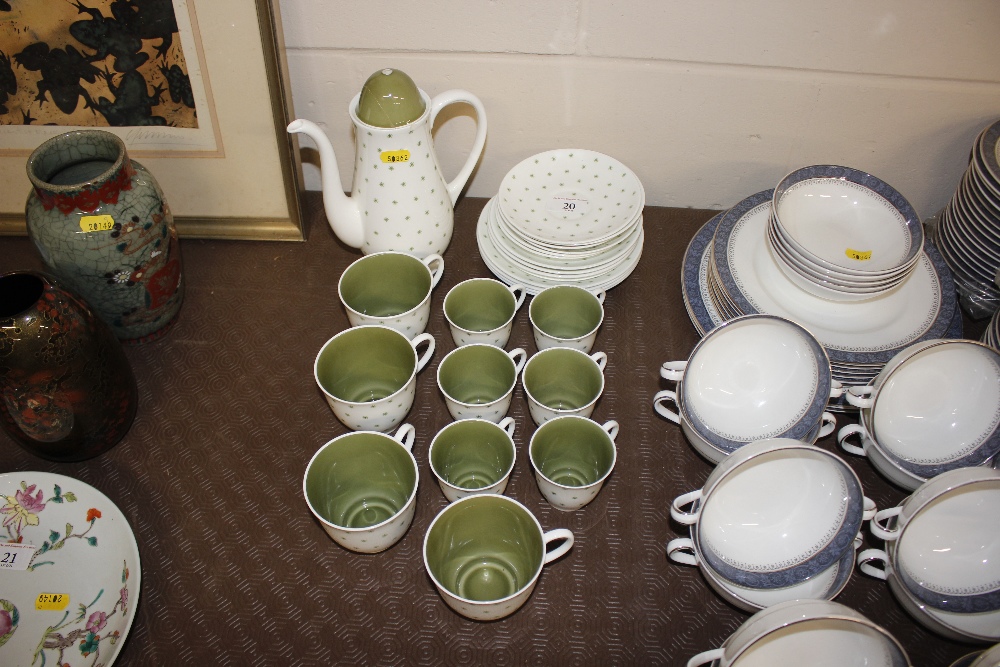 A quantity of Susie Cooper tea and coffeeware AF