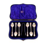 An Edwardian cased set of six silver teaspoons, and matching sugar tongs, Sheffield 1903