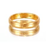 A 22ct gold wedding band, approx. 5.3gms