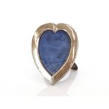 An Edwardian silver heart shaped photograph frame, London 1902, 17.5cm x 13.5cm overall